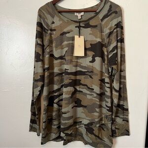 Camouflage Long Sleeve Top 1X NWT